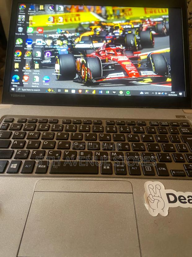 Laptop Toshiba Dynabook t552 8GB Intel Core i5 SSD 256GB - thumbnail 2