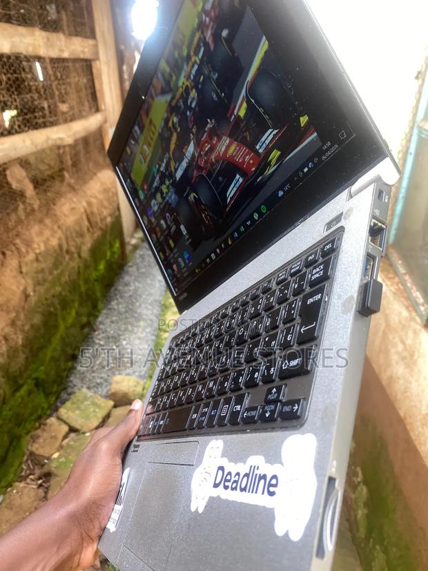 Laptop Toshiba Dynabook t552 8GB Intel Core i5 SSD 256GB - thumbnail 10