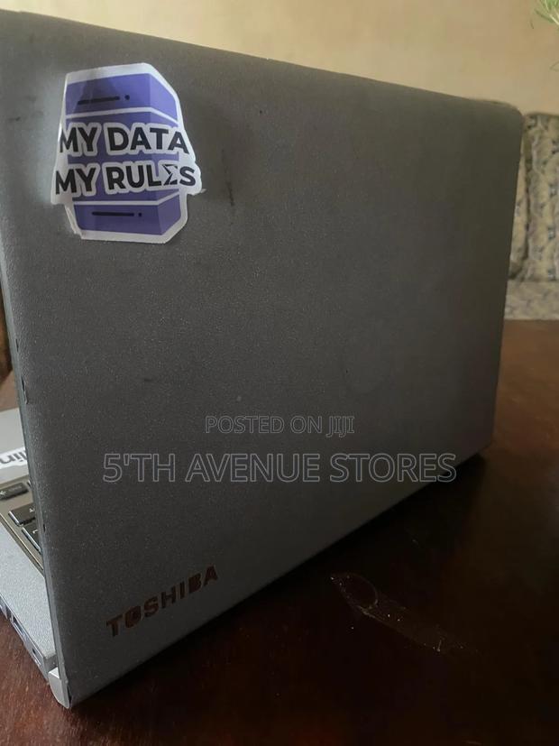 Laptop Toshiba Dynabook t552 8GB Intel Core i5 SSD 256GB - thumbnail 12
