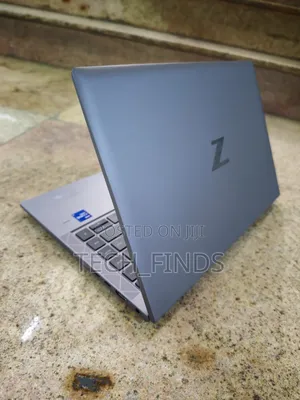 Laptop HP ZBook Firefly G8 16GB Intel Core i7 SSD 512GB