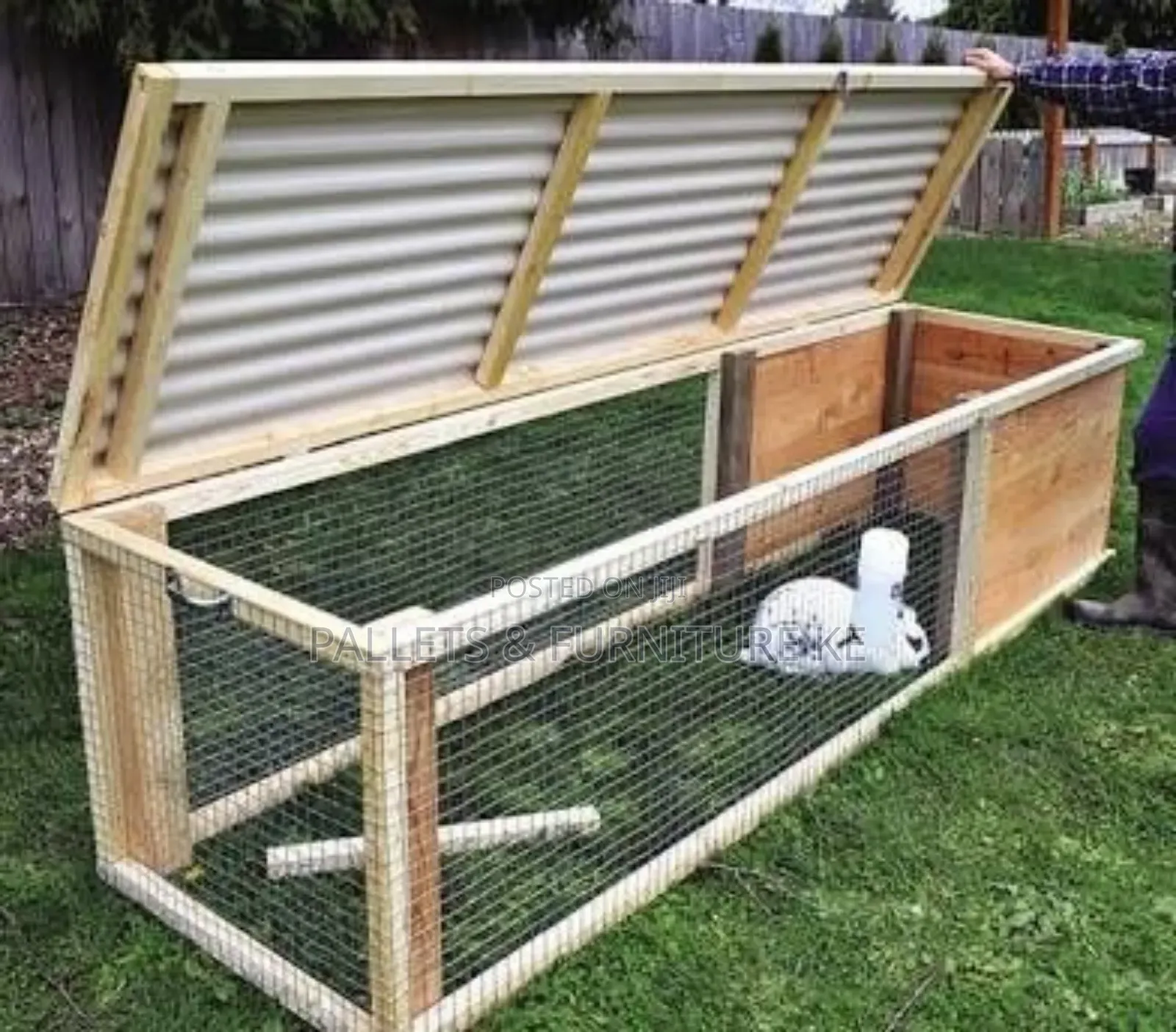 Outdoor Rabbit Hutch