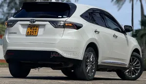 Toyota Harrier 2014 White