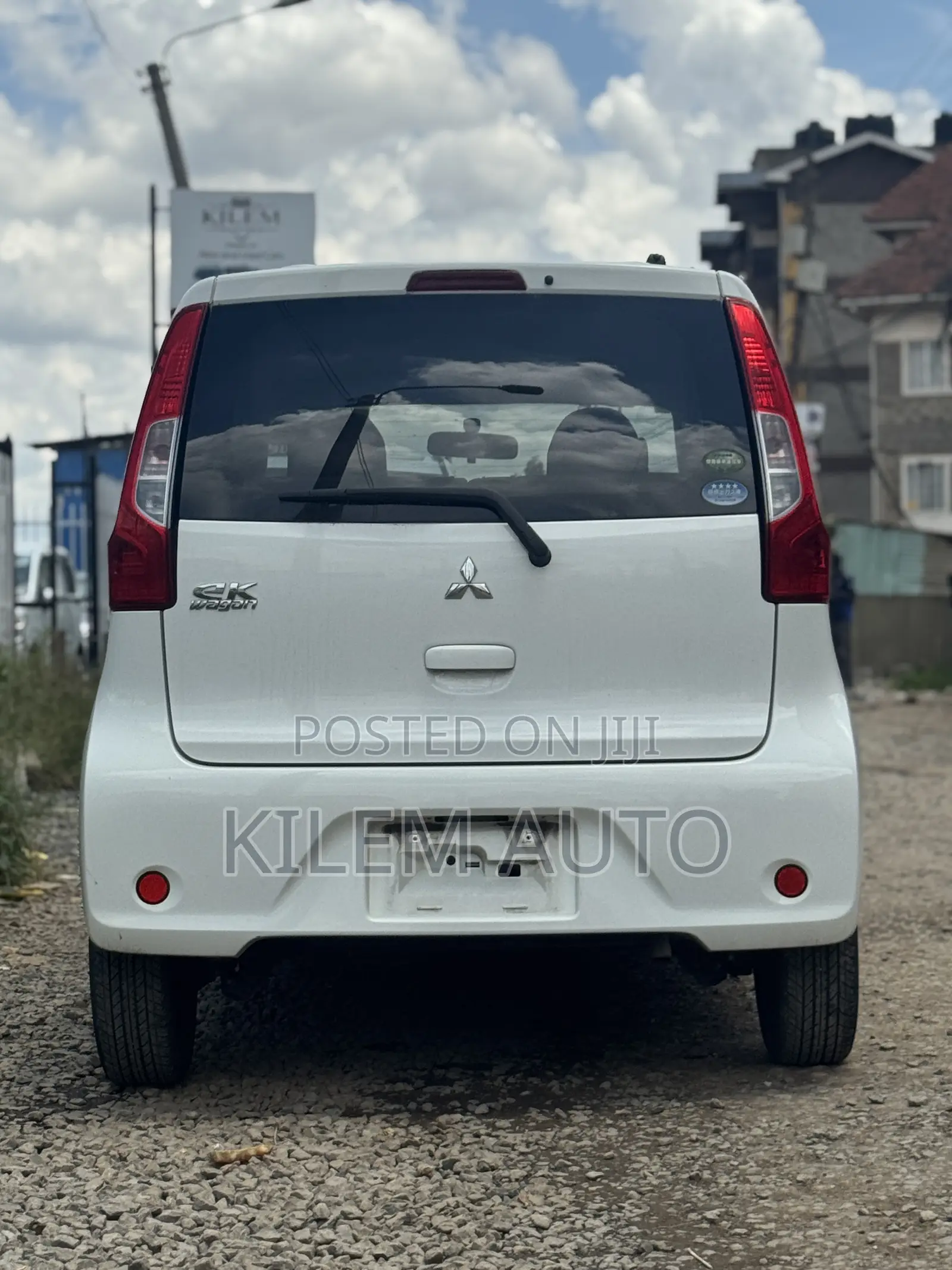 Mitsubishi EK Wagon 660 AWD 2019 White