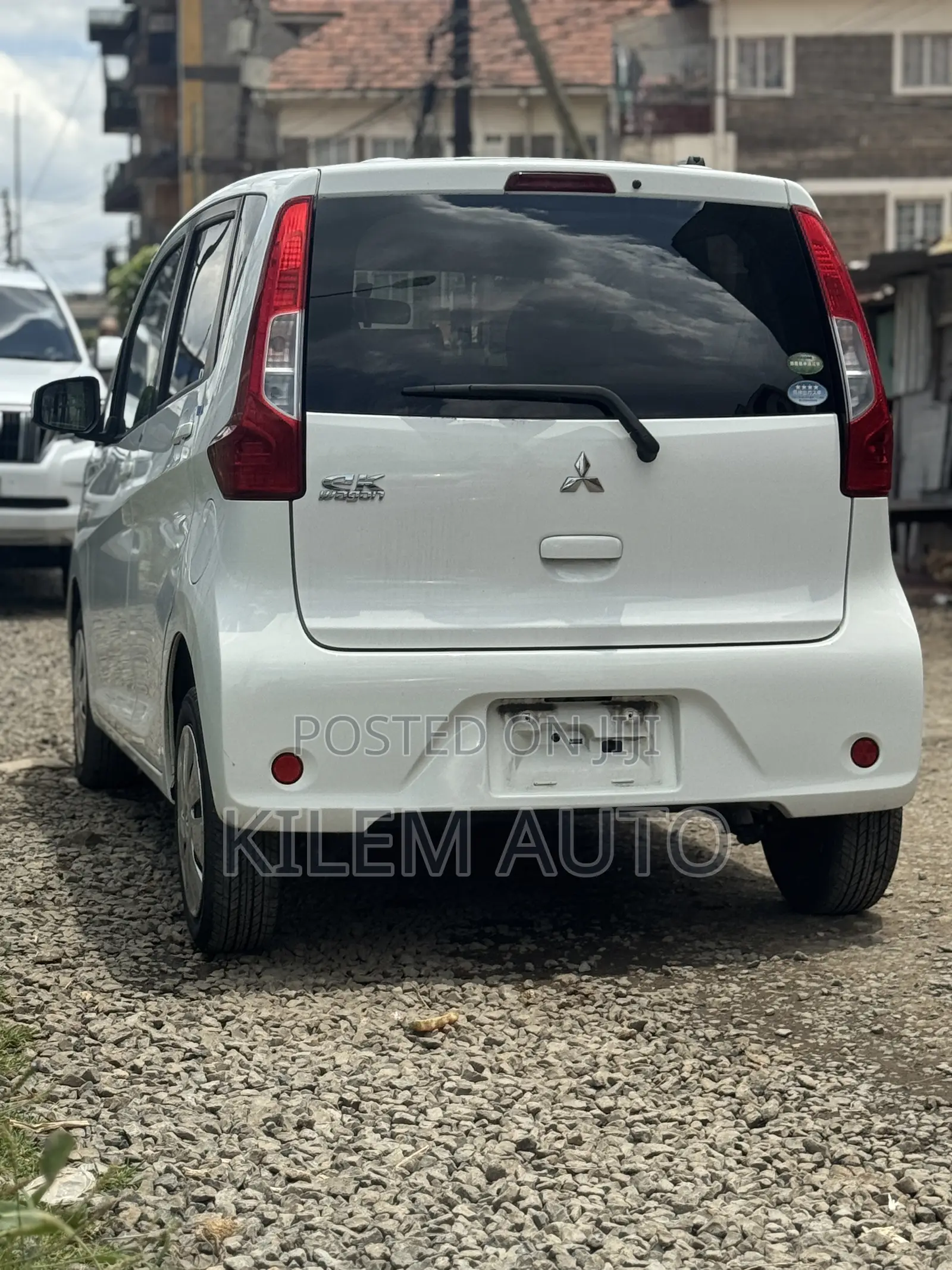 Mitsubishi EK Wagon 660 AWD 2019 White