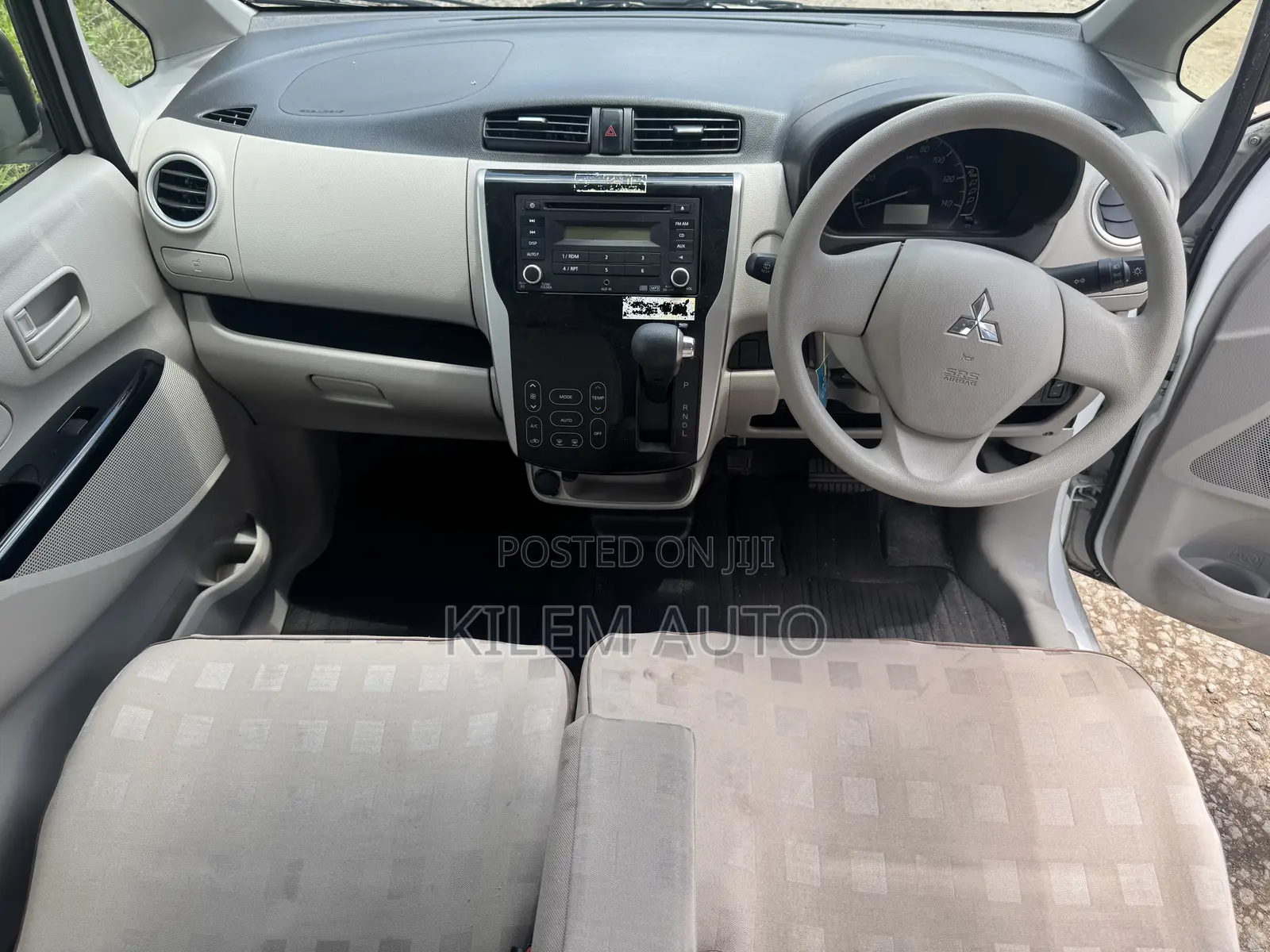 Mitsubishi EK Wagon 660 AWD 2019 White