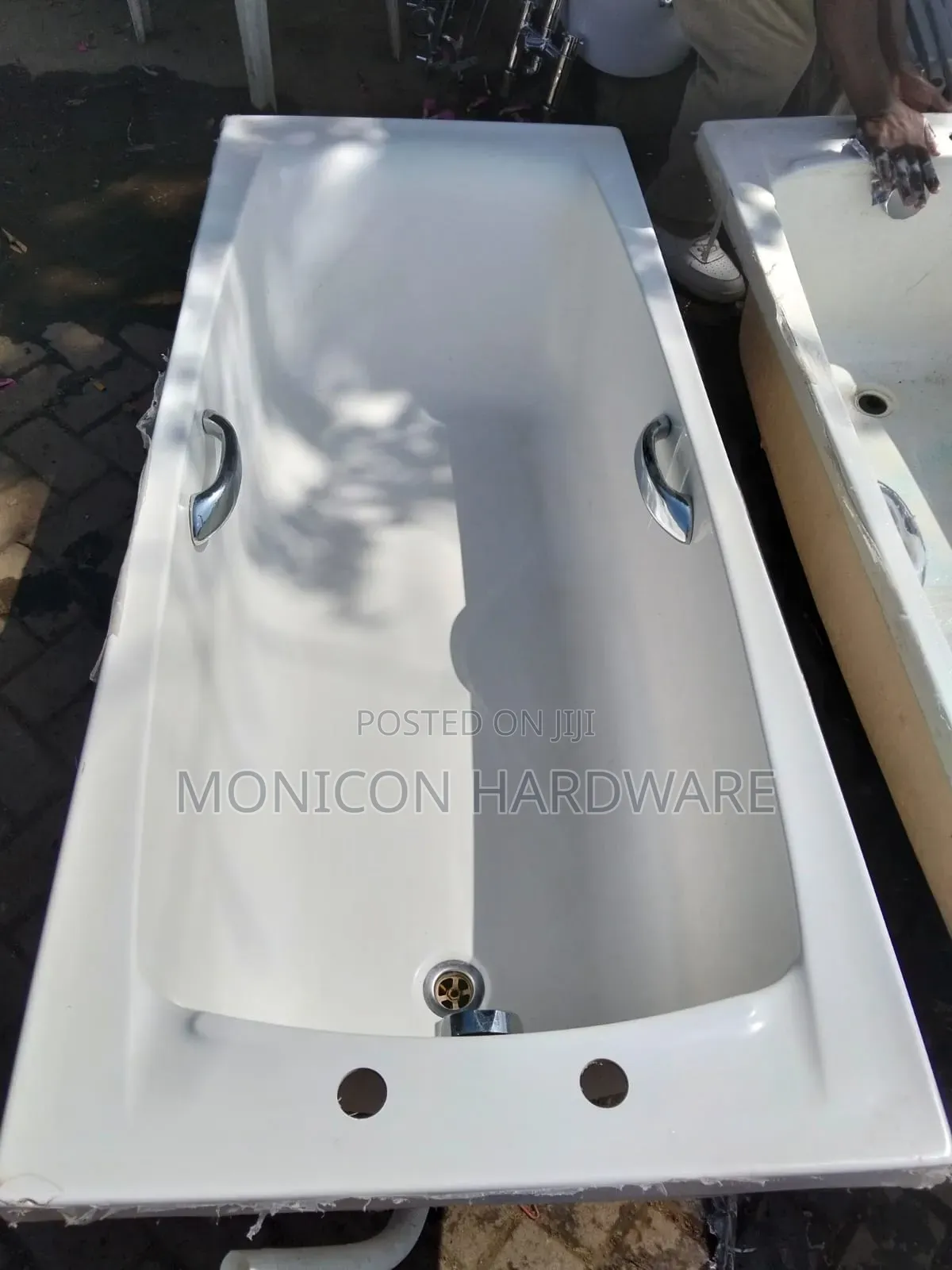 Bathtub Ex Uk Available