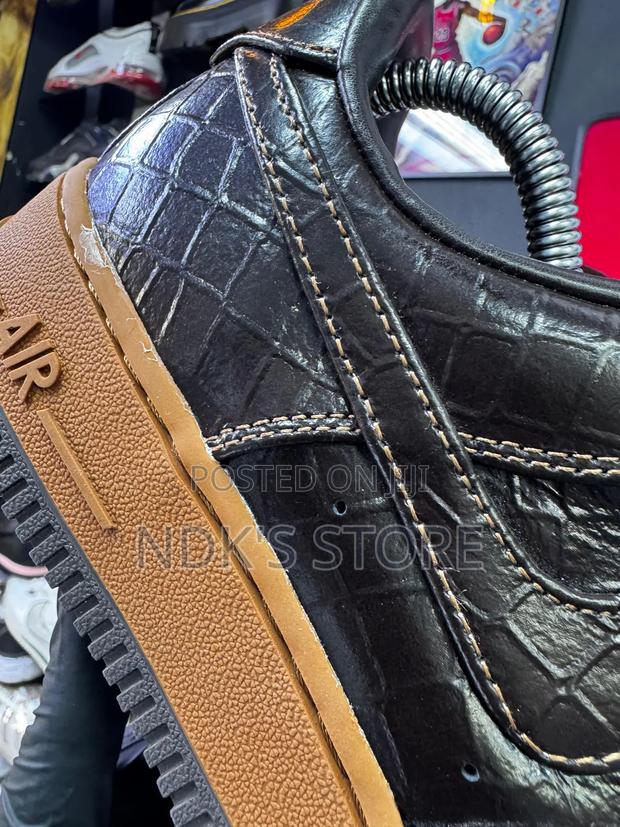 Nike Airforce Force 1 Low “Fauna Brown” - thumbnail 2