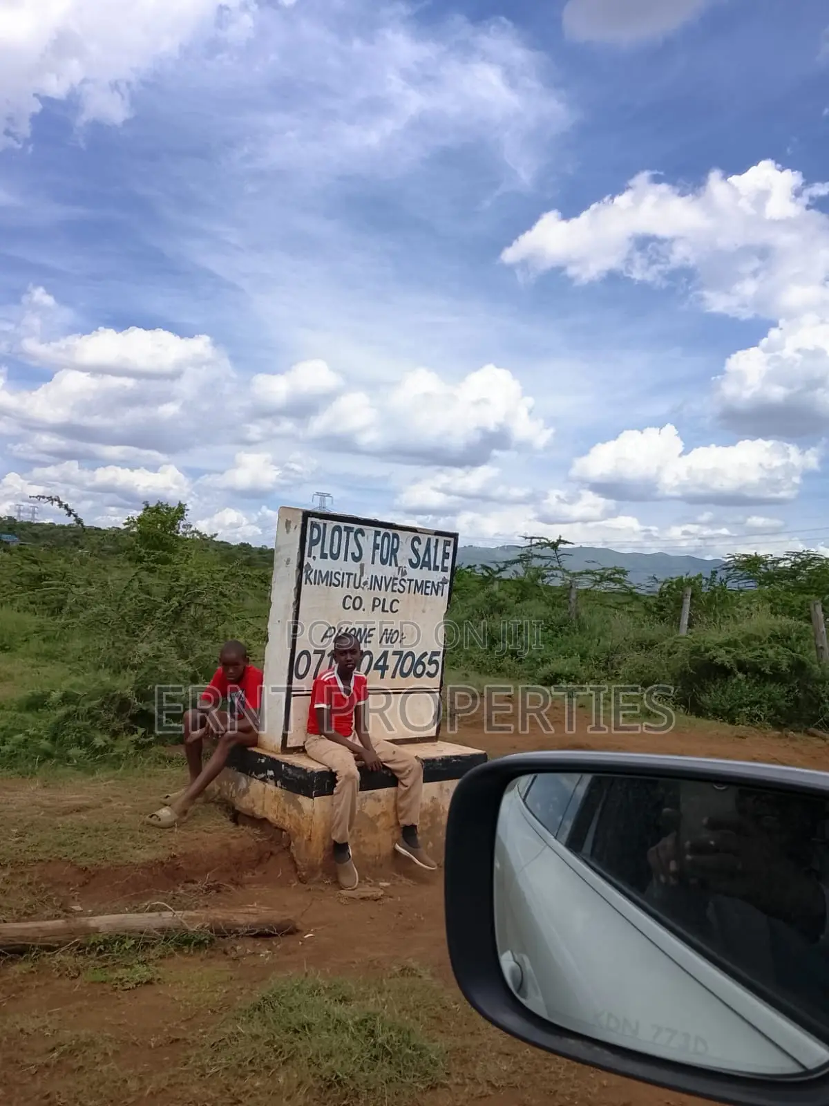 Prime Corner 100x100 Plot for Sale in Ngong Kimuka Near Tarmac