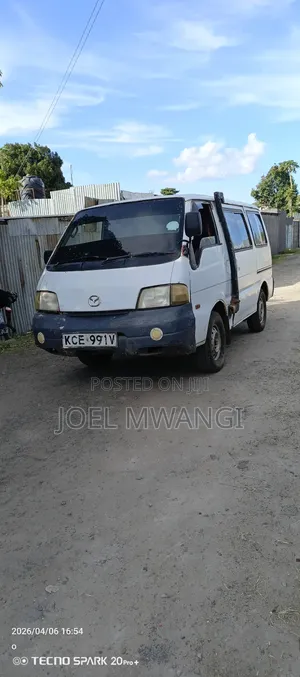 Nissan Vanette 2006 White