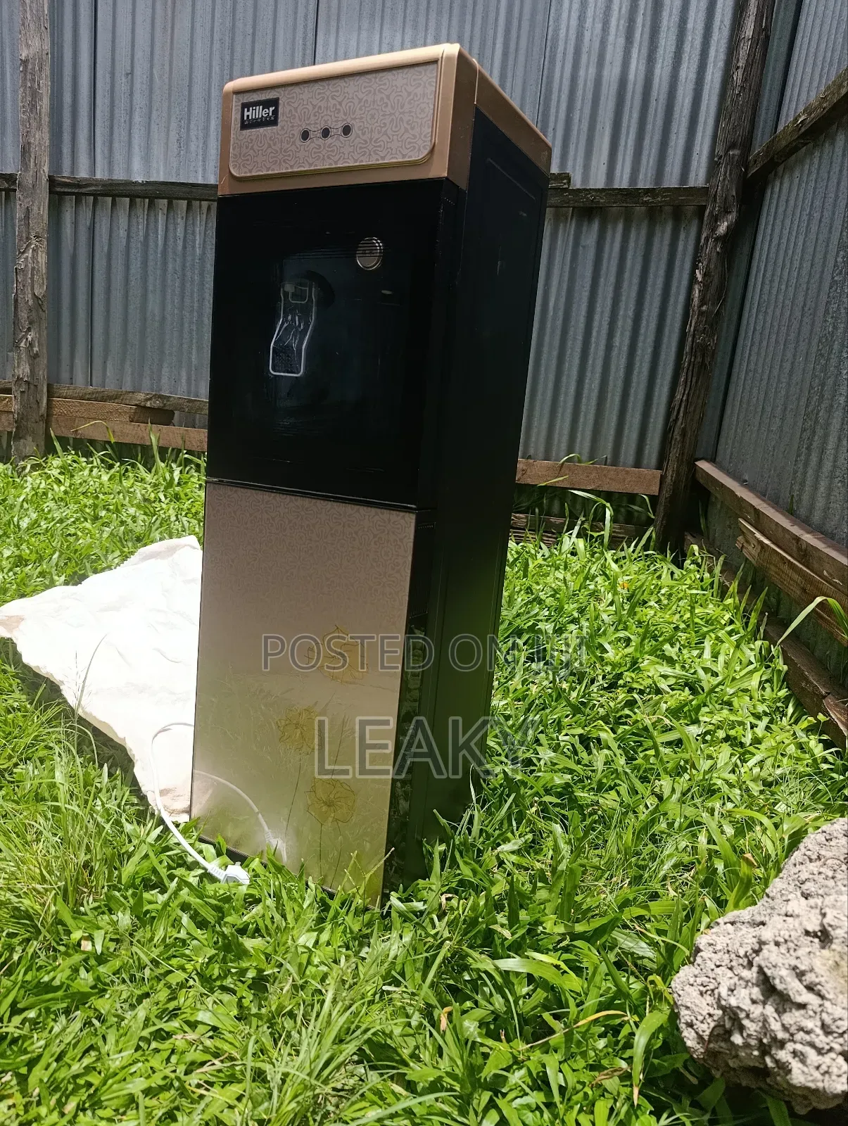 Water Dispenser