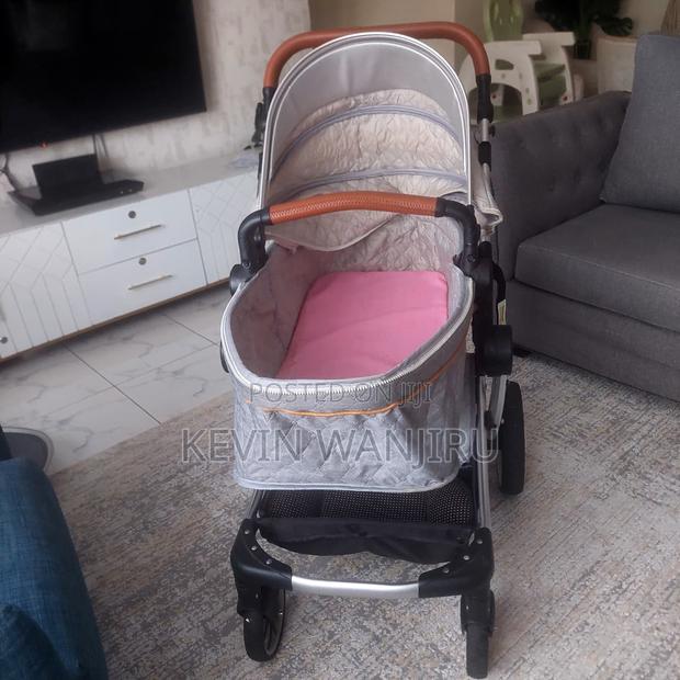 Egg Design Baby Stroller/Pram – 2-in-1, Foldable, Very Clean – Nairobi - thumbnail 5