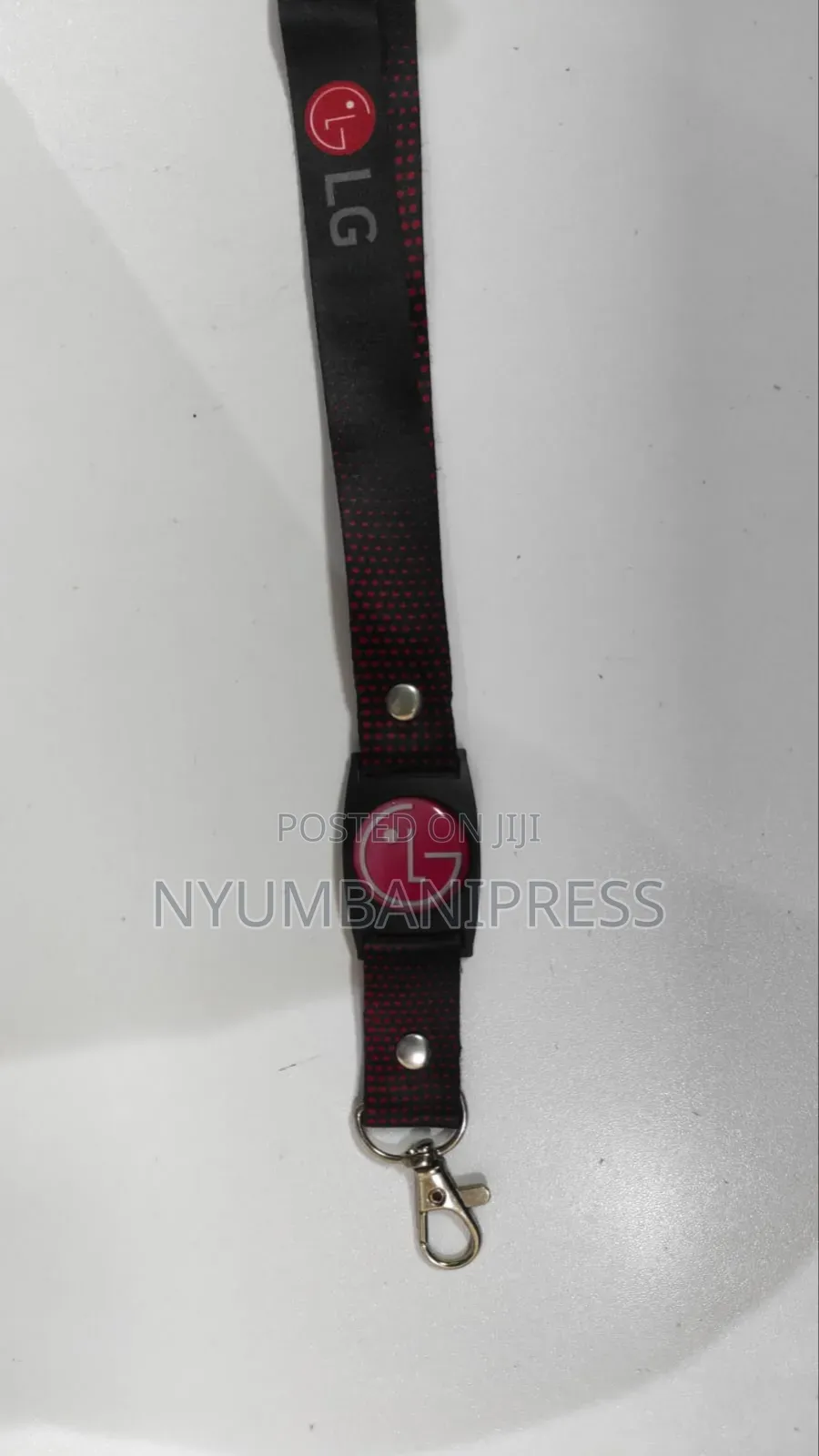 Branded and Unbranded Lanyards