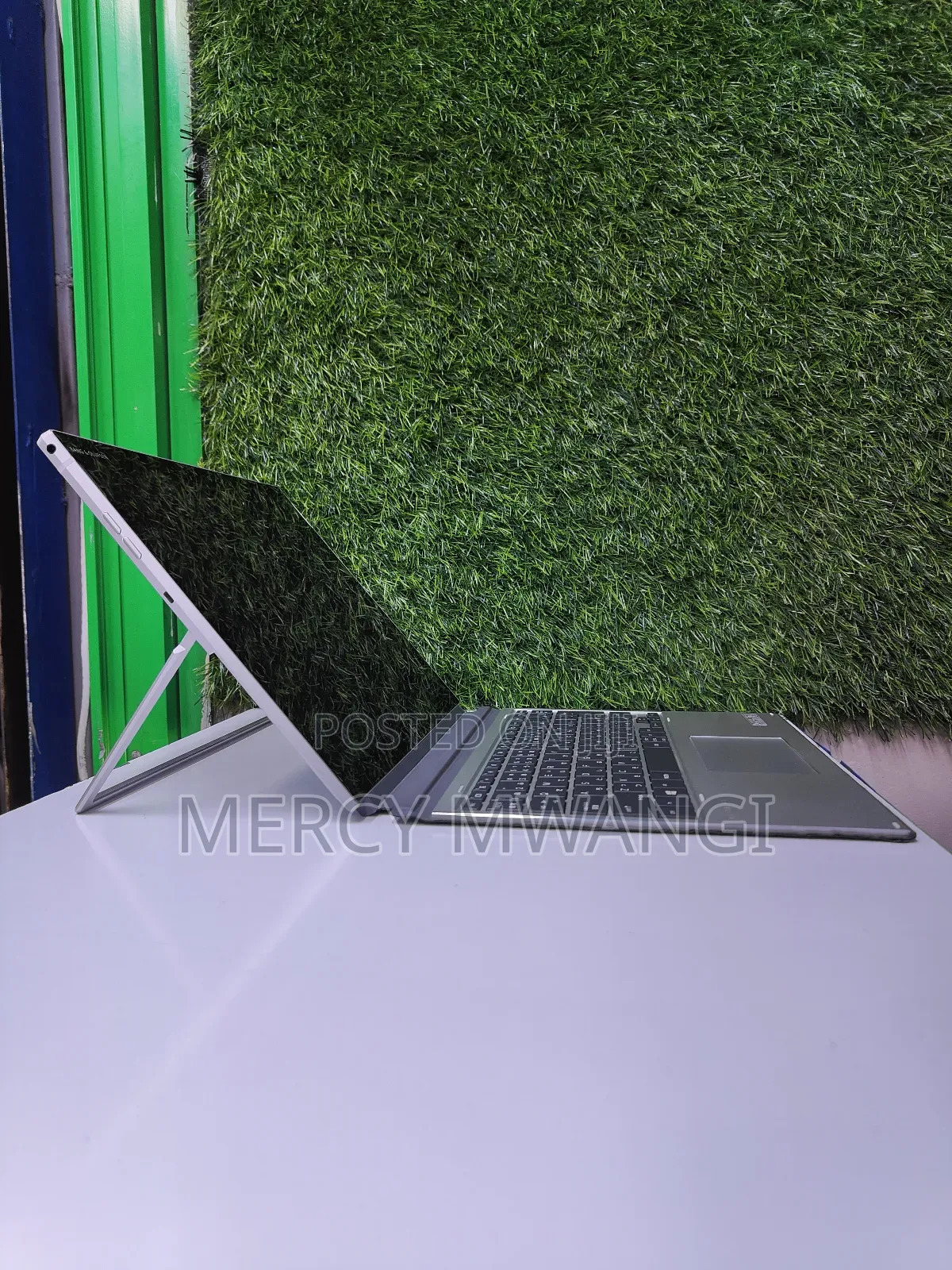 Laptop HP Elite X2 G8 8GB Intel Core i5 SSD 256GB