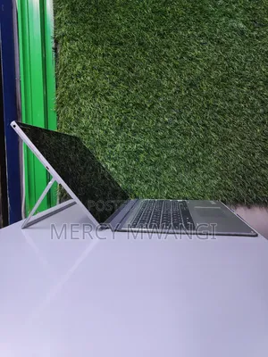 Laptop HP Elite X2 G8 8GB Intel Core i5 SSD 256GB