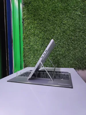 Laptop HP Elite X2 G8 8GB Intel Core i5 SSD 256GB