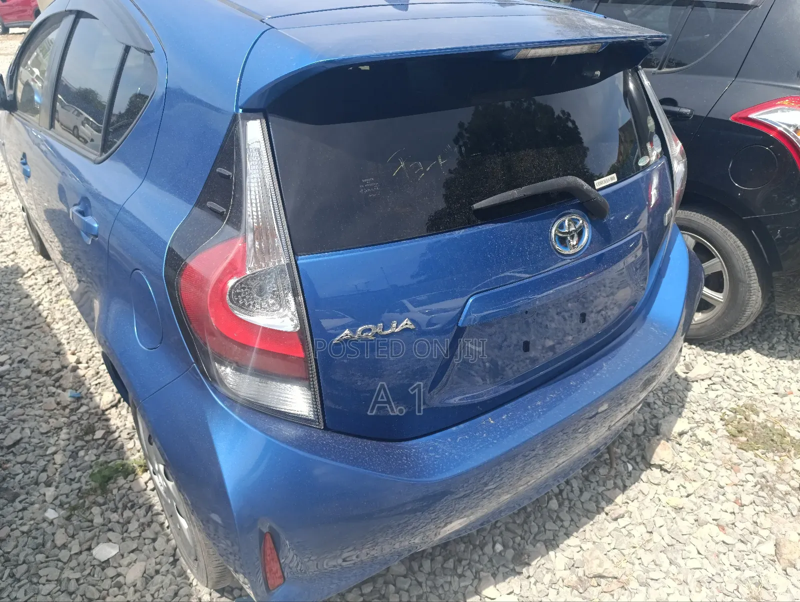 Toyota Aqua 2019 Blue
