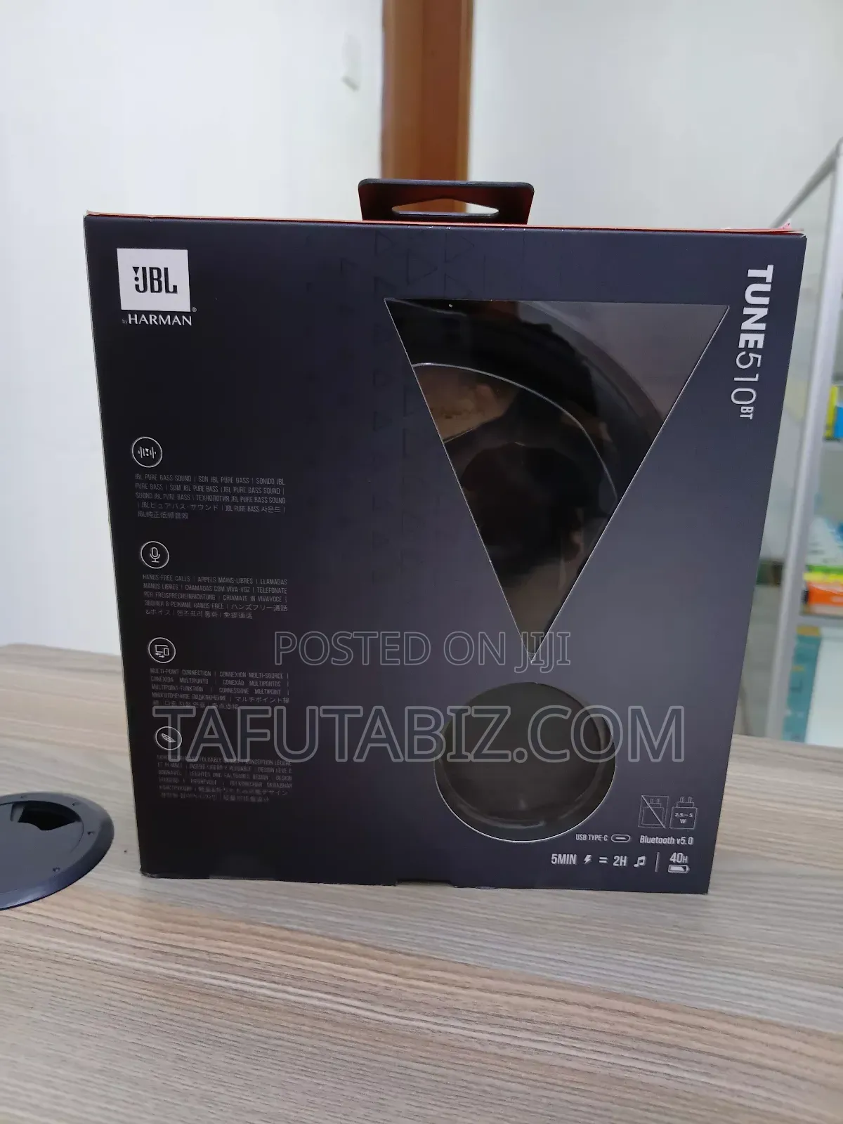 JBL Pure Bass Wireless Headphones Tune 510bt