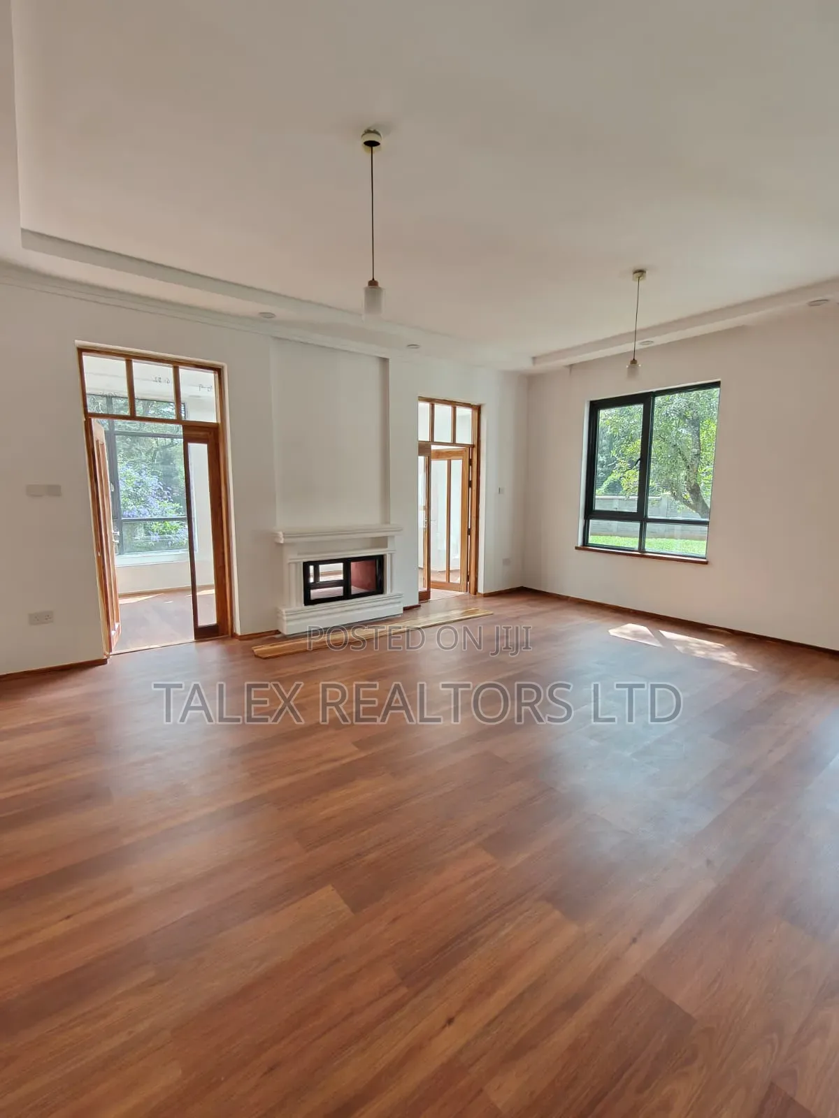 9bdrm Maisonette in Call Me, Hardy for sale