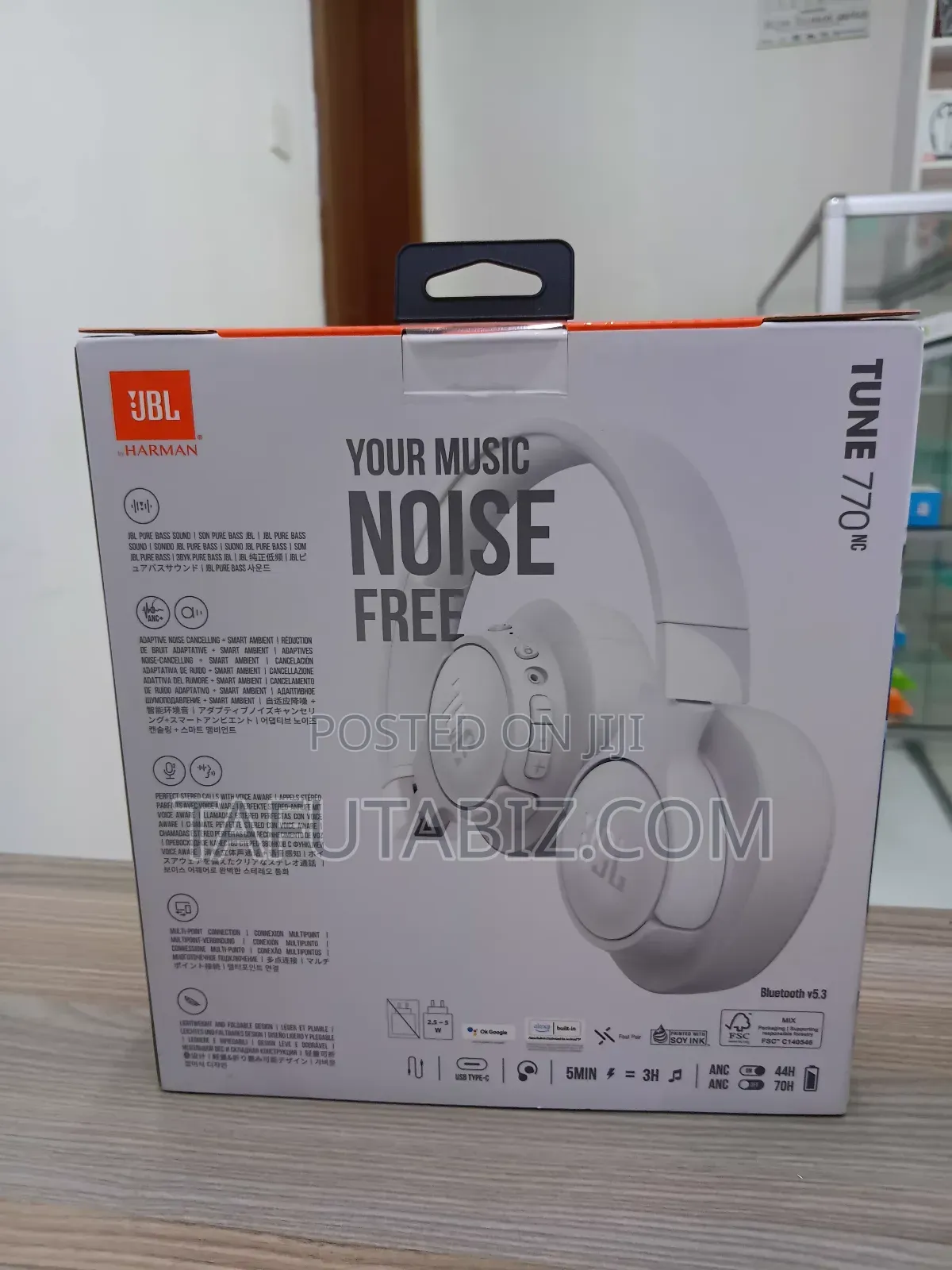 JBL Noise Free Headset Tune 770nc