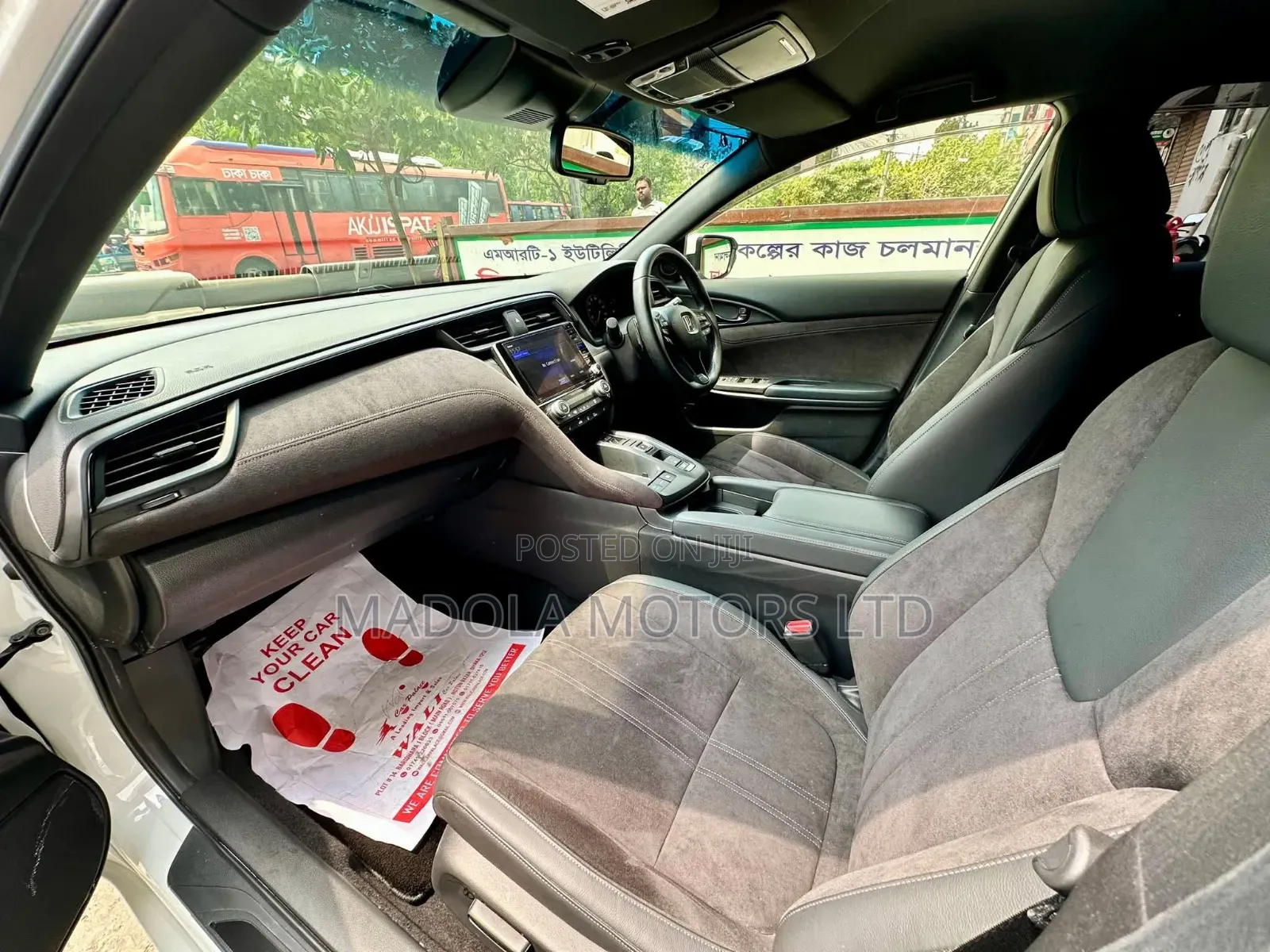 Honda Insight LX 2020 Pearl