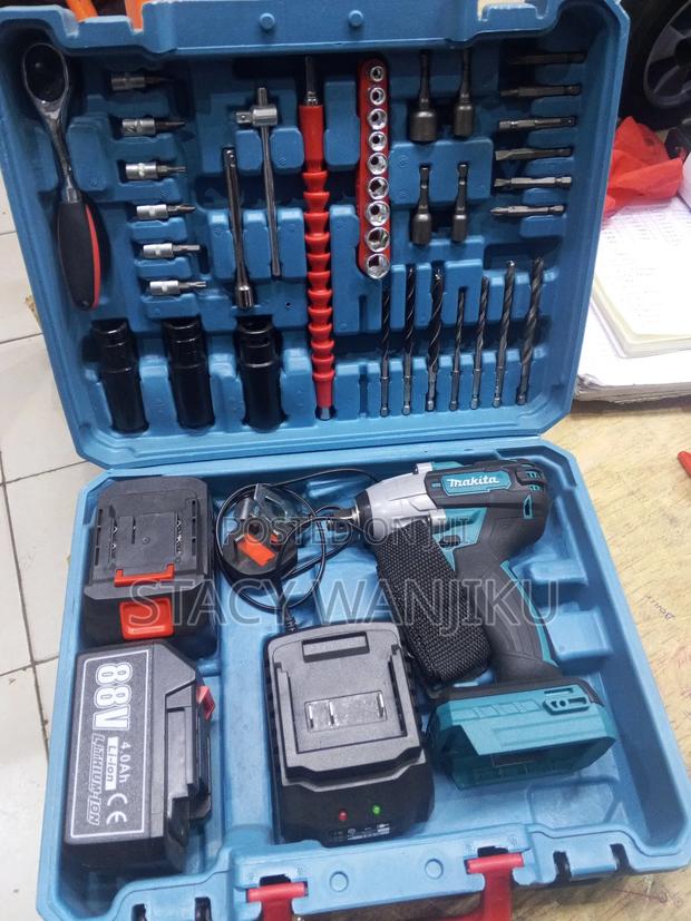 Impact Wrench With 4.0ah Batteries