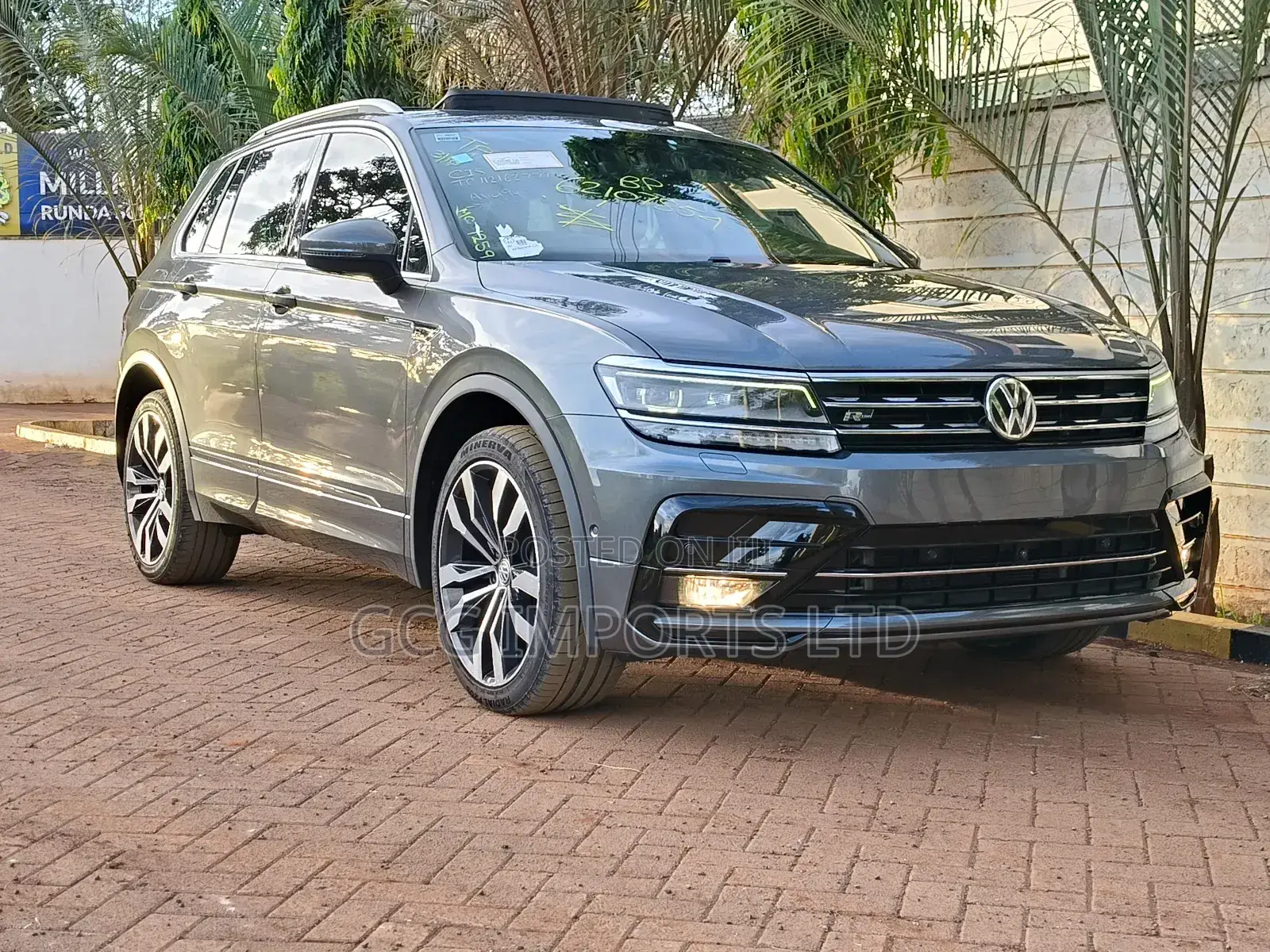 Volkswagen Tiguan 2.0T SEL Premium R-Line AWD 4MOTION 2019 Gray