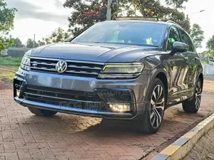 Volkswagen Tiguan 2.0T SEL Premium R-Line AWD 4MOTION 2019 Gray