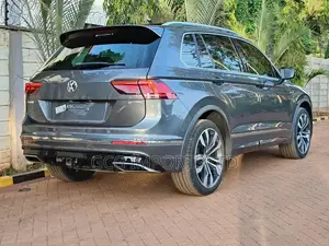 Volkswagen Tiguan 2.0T SEL Premium R-Line AWD 4MOTION 2019 Gray