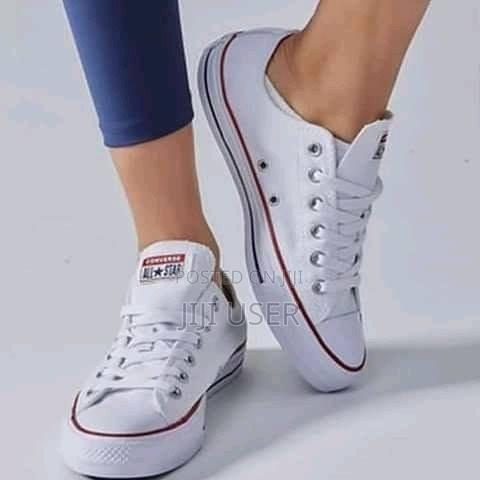 Unisex Leather Converse Sneaker - thumbnail 5