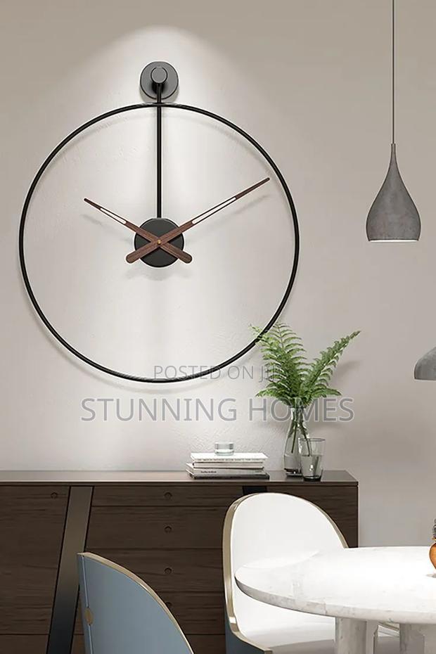 60cms Luxury Wall Clock - thumbnail 2