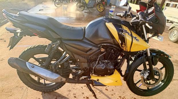 TVS Apache RTR 160 4V 2013 Yellow - thumbnail 3