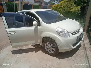 Toyota Passo 1.0 AWD 2012 White