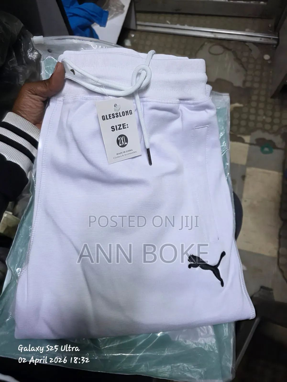 Nike Polo Sweatpants
Size: M,L,Xl,2xl, 3xl 
Excellent Quality