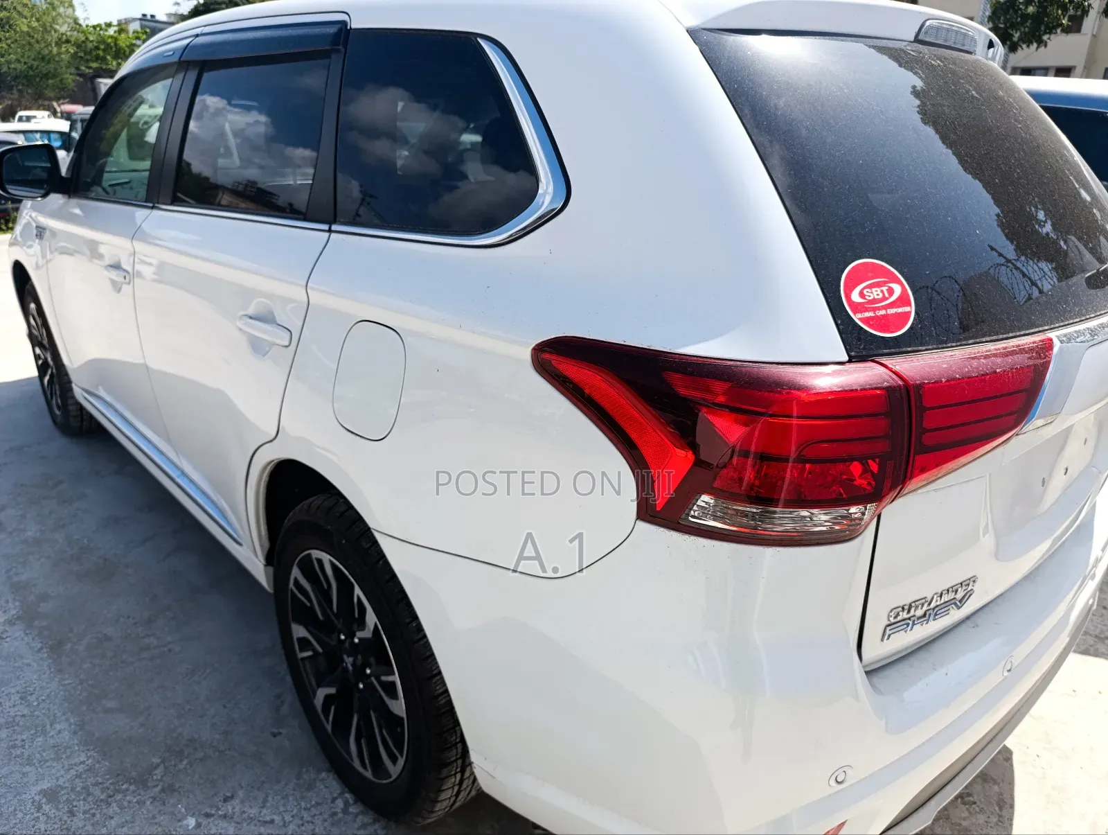 Mitsubishi Outlander 2.4 PHEV AWD 2019 Pearl
