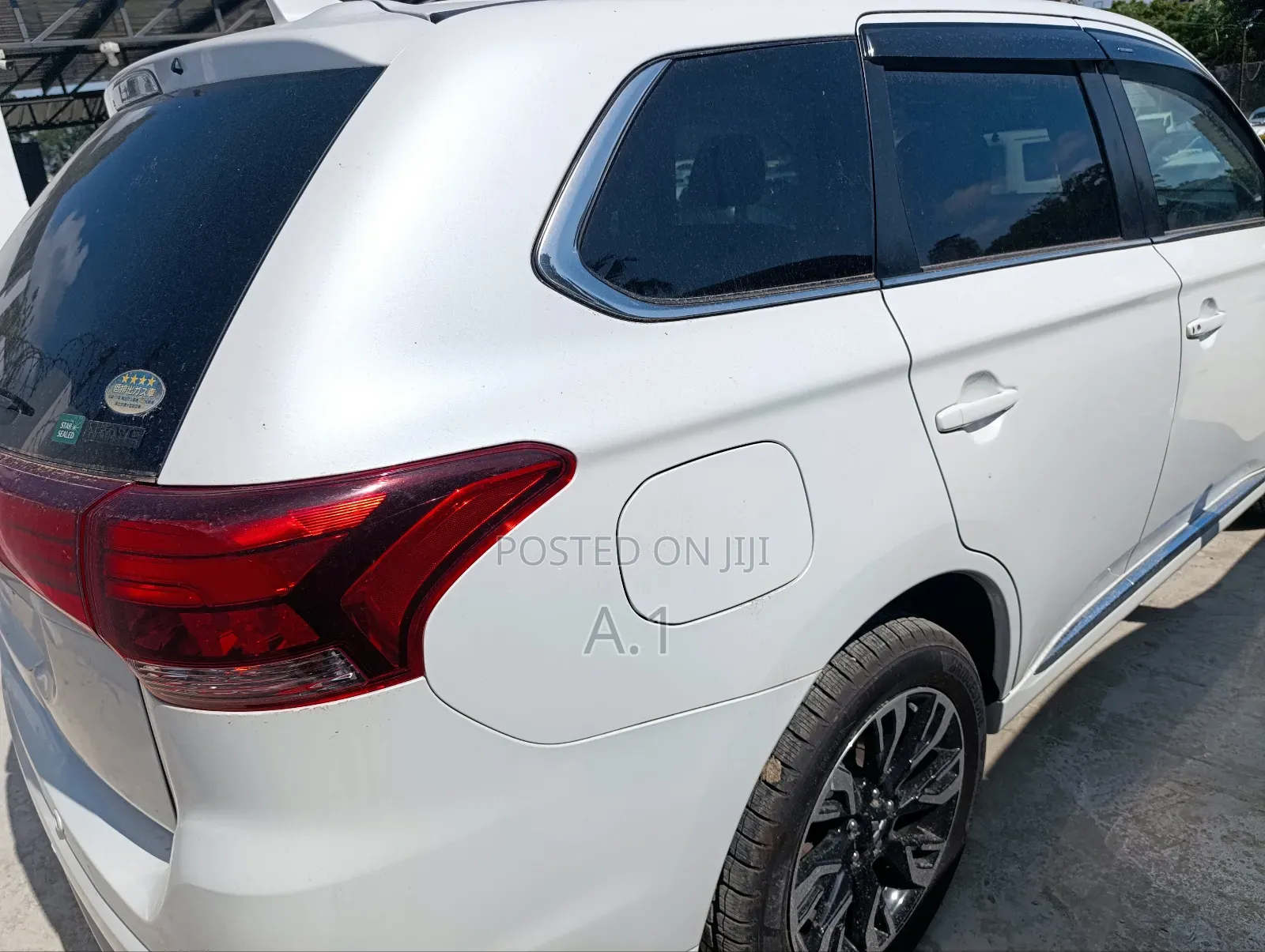 Mitsubishi Outlander 2.4 PHEV AWD 2019 Pearl