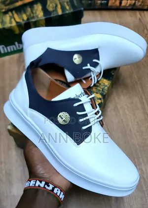 Casual 
Size 40____45
Amt: