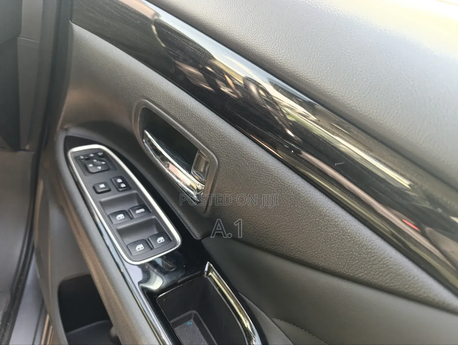 Mitsubishi Outlander 2.4 PHEV AWD 2019 Gray
