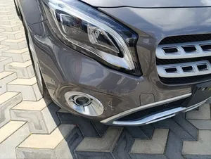 Mercedes-Benz GLA-Class 2019 Gray