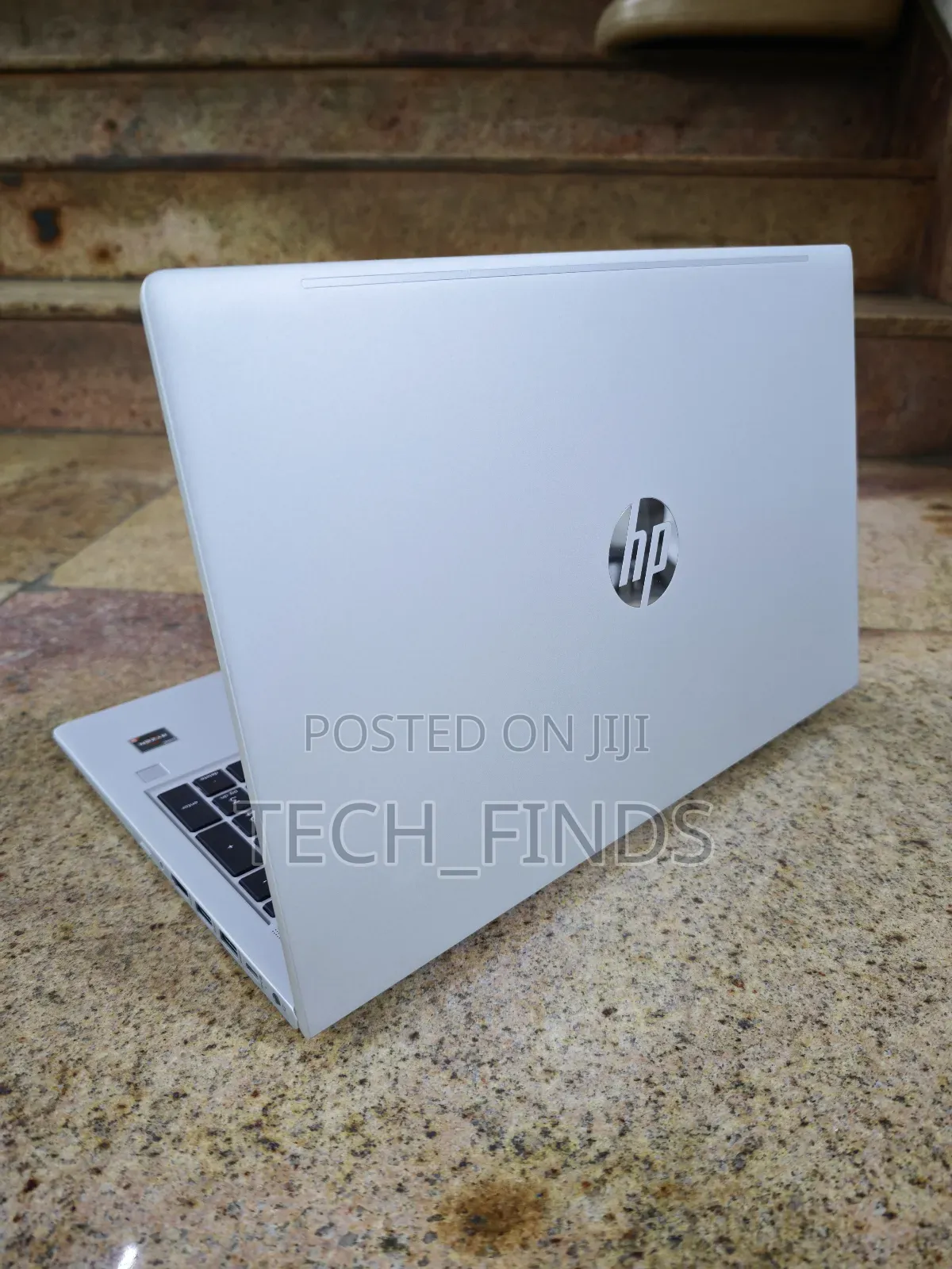 Laptop HP ProBook 455 8GB AMD Ryzen 5 SSD 512GB