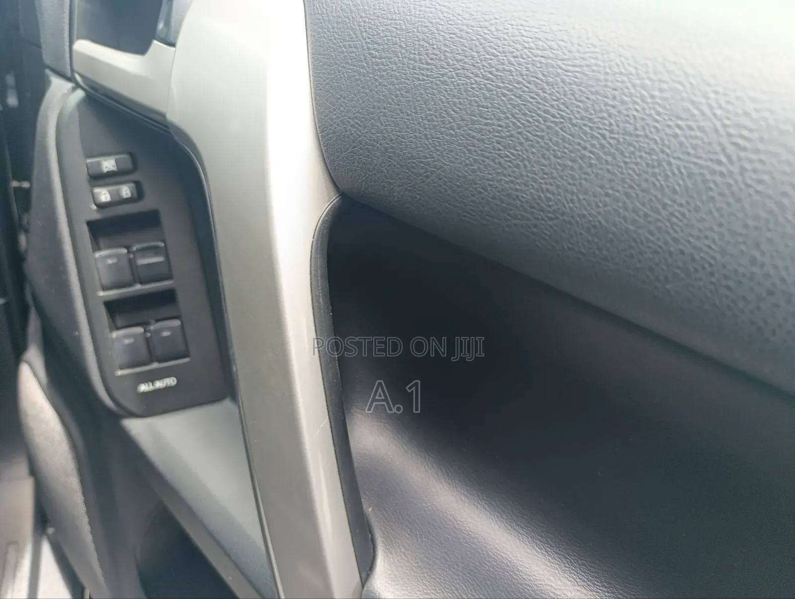 Toyota Land Cruiser Prado 2.7 2019 Matt Black