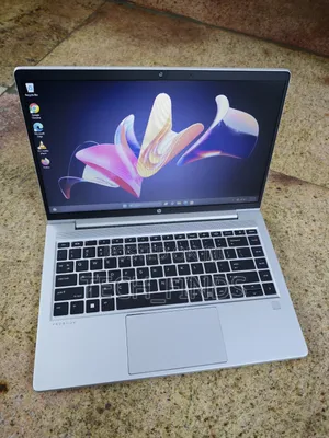 Laptop HP ProBook 440 16GB AMD Ryzen 5 SSD 256GB