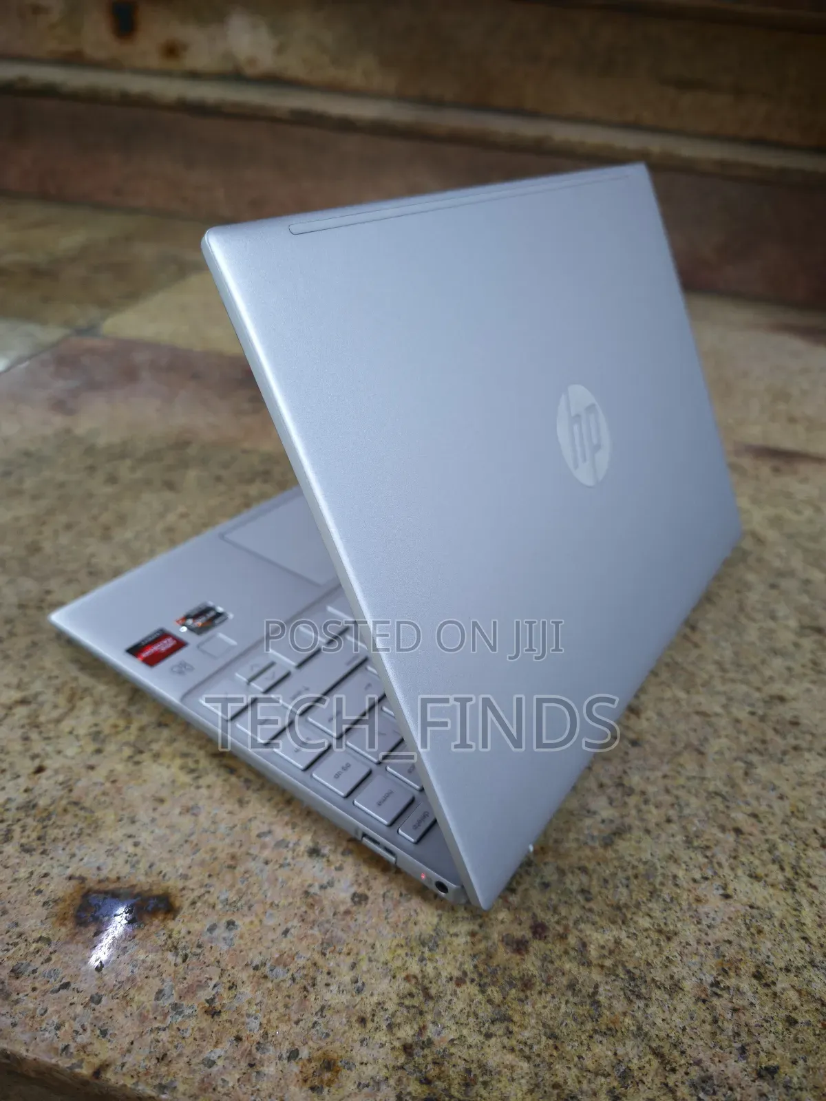 Laptop HP Pavilion 13 8GB AMD Ryzen 7 SSD 256GB