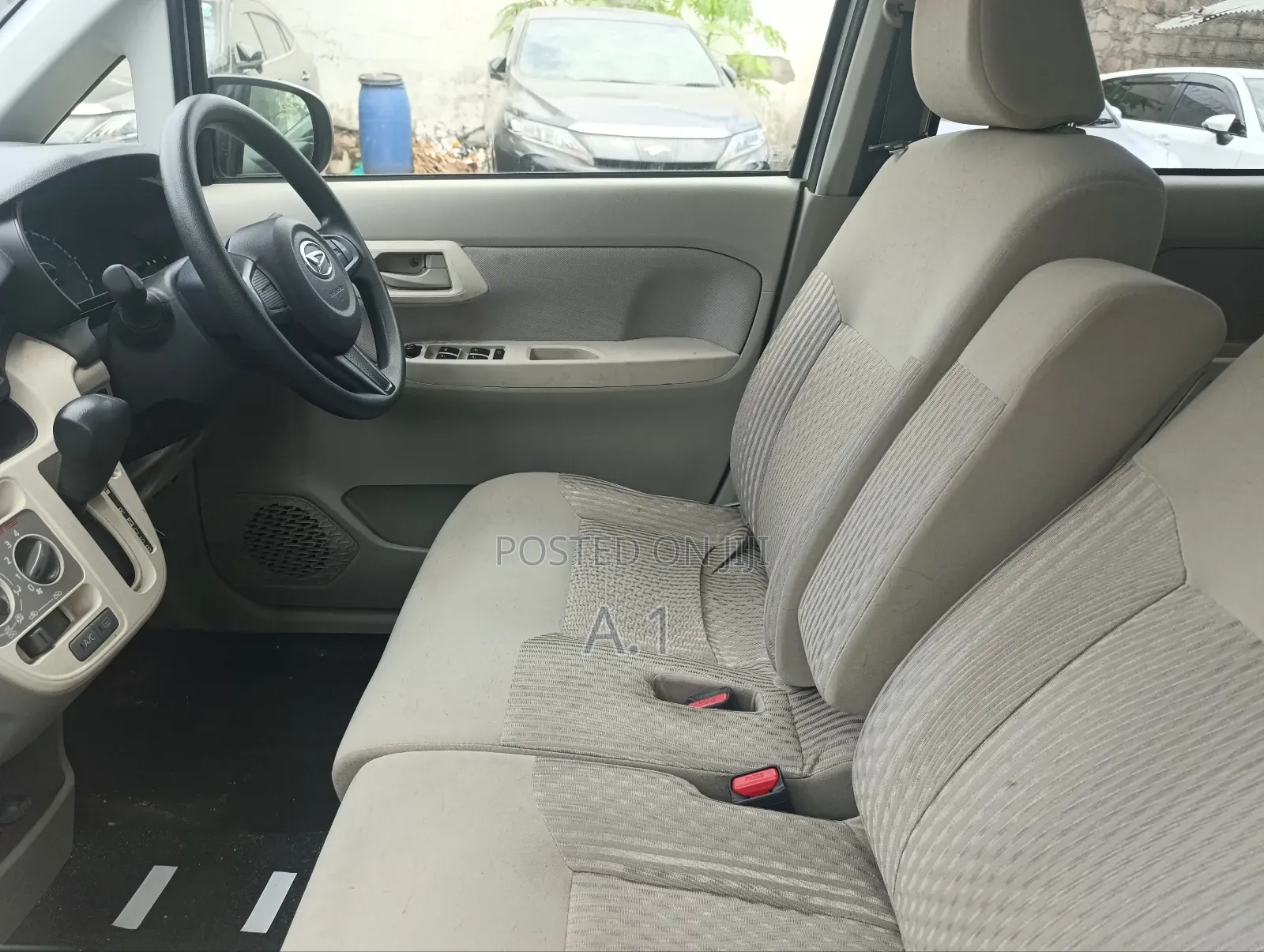 Daihatsu Move 2019 White