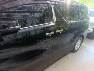 Toyota Alphard 2.5 Petrol FWD 2018 Black