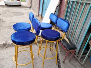 High Restaurants Stools 