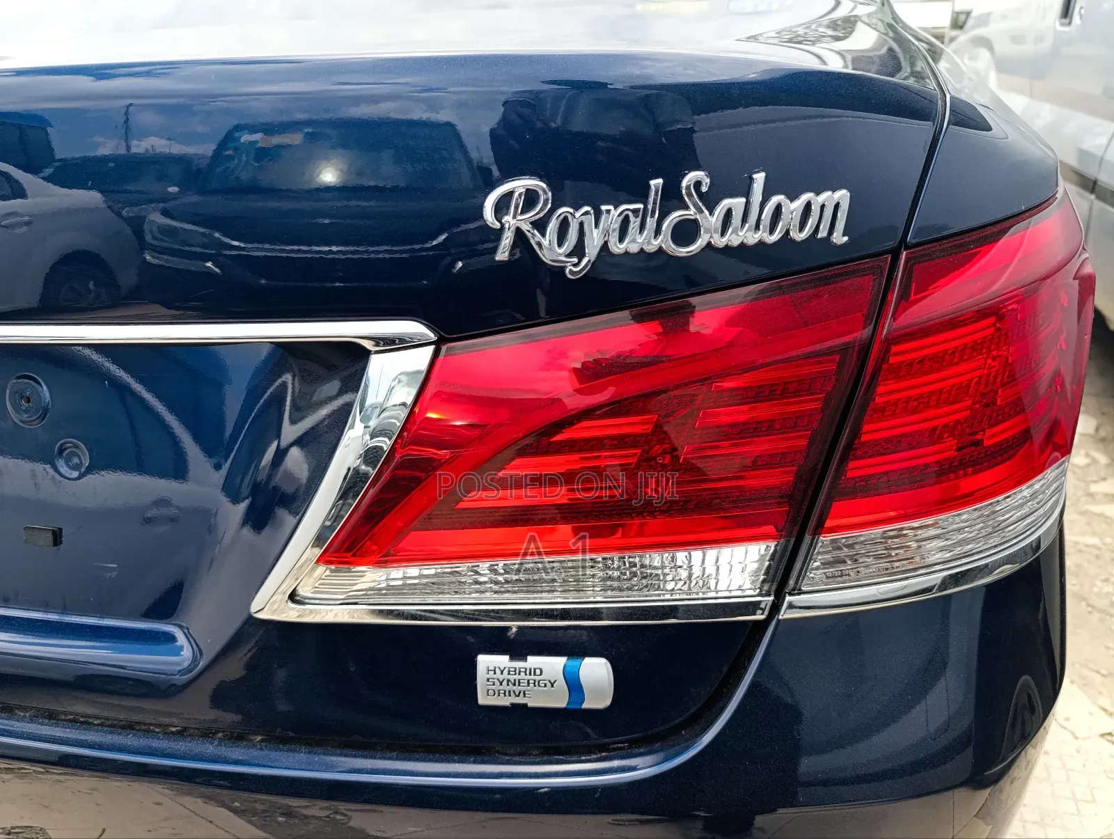 Toyota Crown 2018 Blue