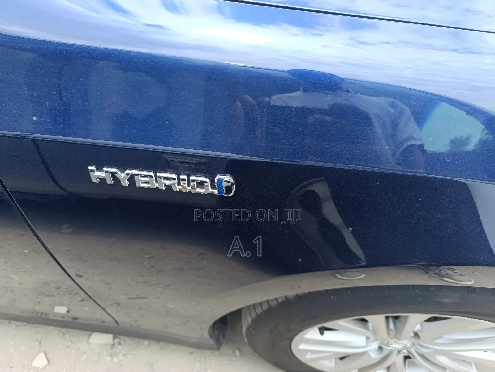 Toyota Crown 2018 Blue
