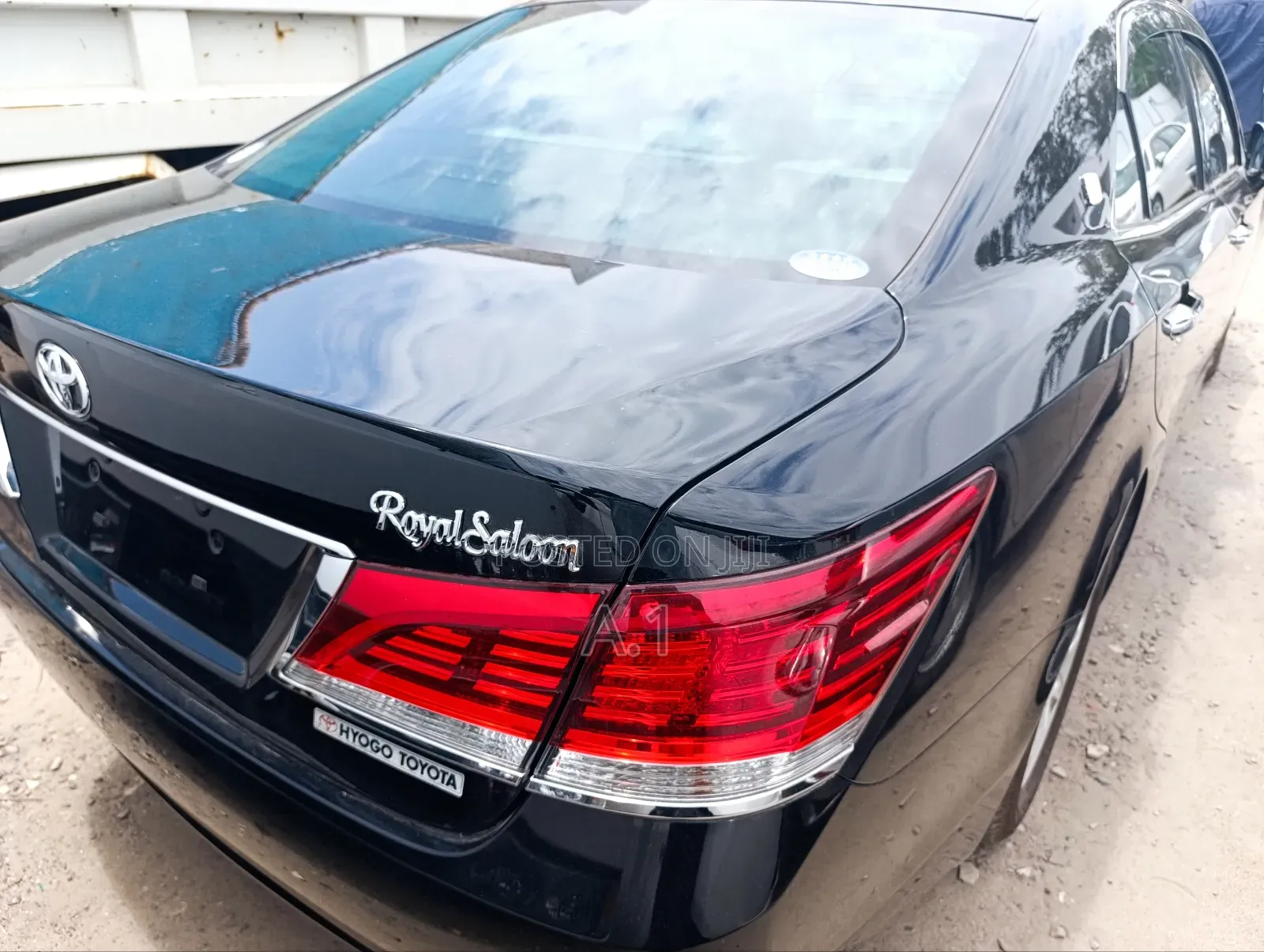 Toyota Crown 2018 Black