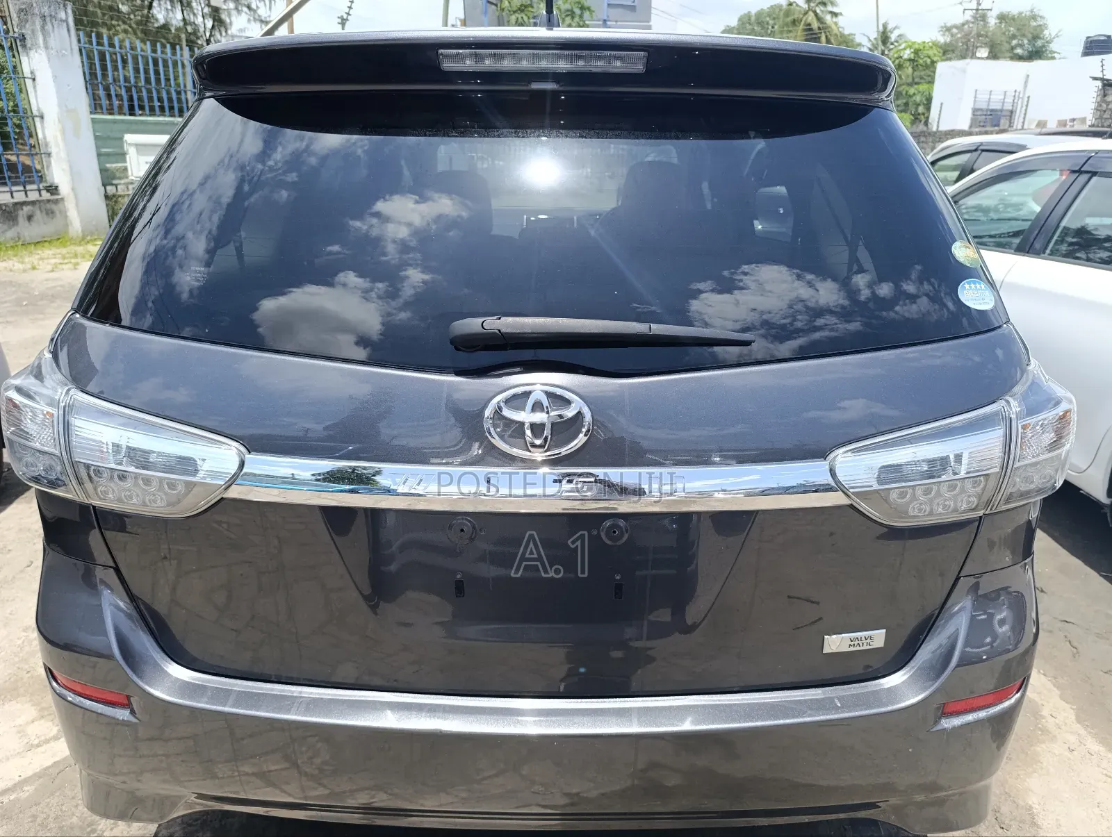 Toyota Wish 2018 Gray