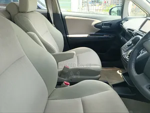 Toyota Wish 2018 Gray